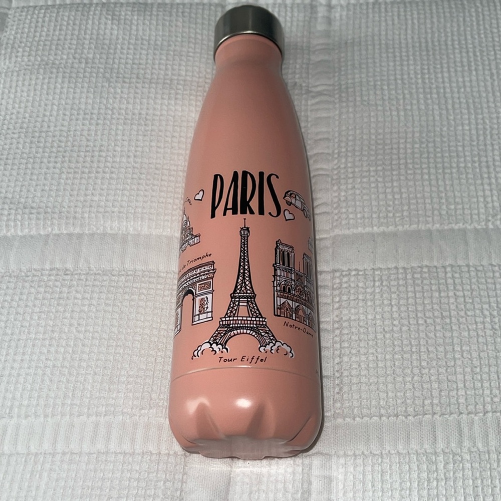 Paris, France Water bottle
